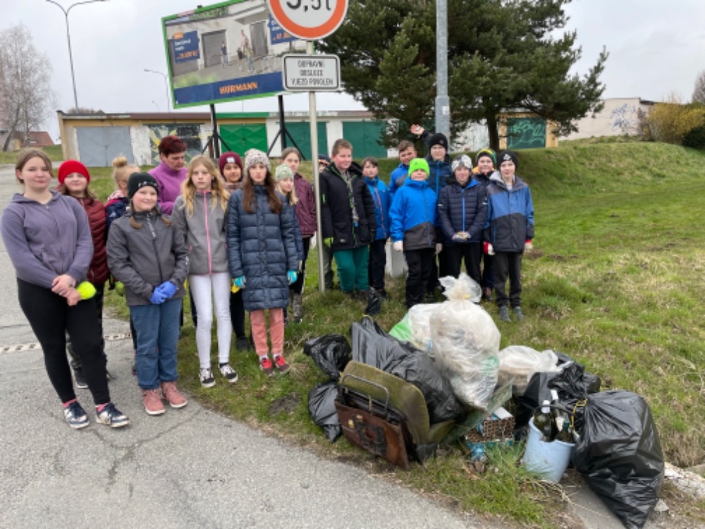 16BD8BA9 C382 4652 85DE 67990ACAA98D