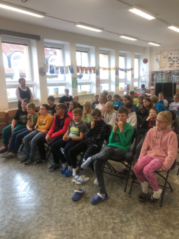 A8FE0198 906D 4AA0 98DD 4EF3A4D15B1C