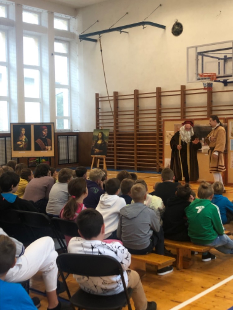 AB02E8A8 78A7 459C 8B75 BBD7B7F8F26A