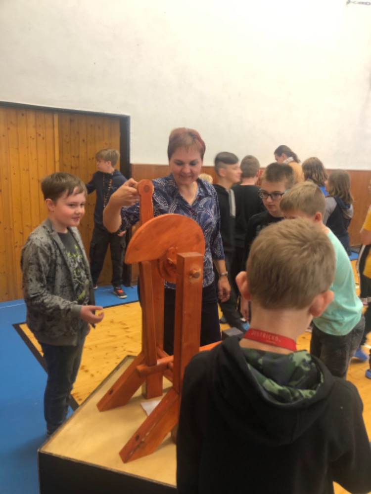 D0E7FE9E 7E4E 4CF0 BE20 6E68A03433C9