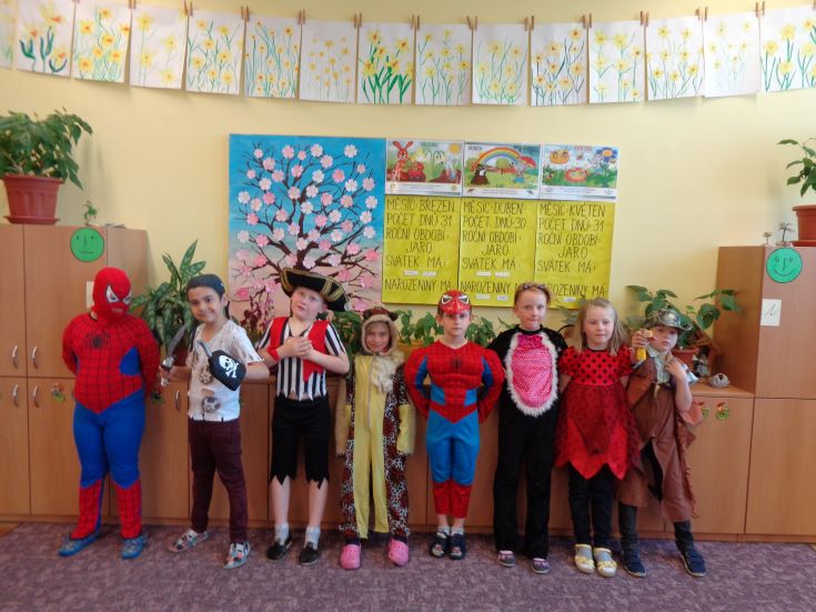 Týden převleků kostýmy