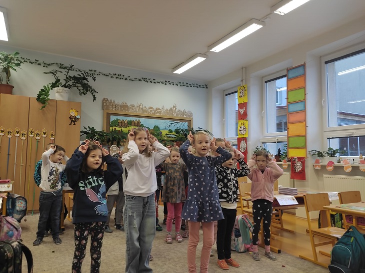 PHOTO 2024 12 05 20 08 23