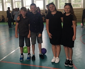 letní ples soutěžní páry zmenš copy copy