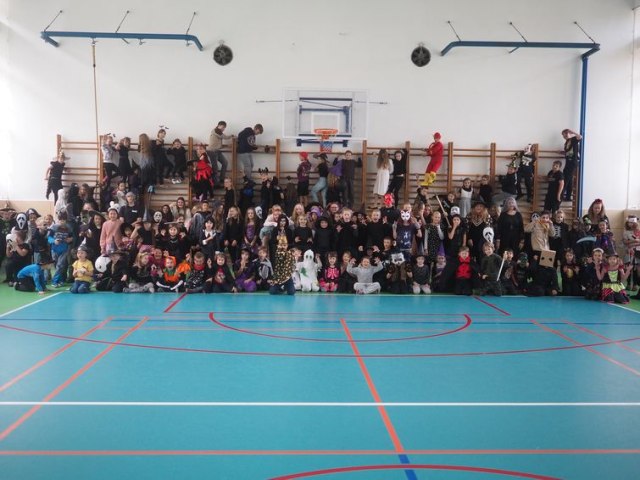hall 20
